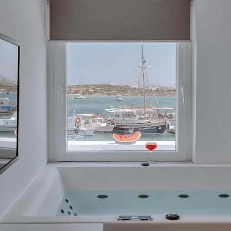 Nautica Daire Antiparos Town